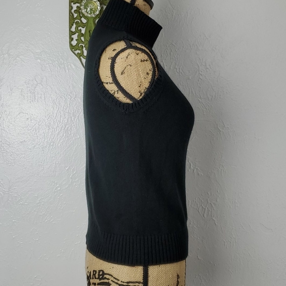 Black zipper vest - Picture 6 of 7